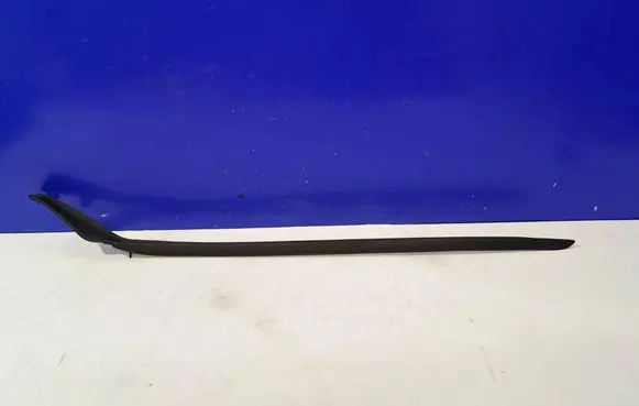 Volvo S90, V90 Windshield trim 31386574