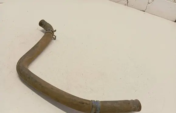 Volkswagen Transporter - Caravelle T4 Engine coolant pipe/hose 074121109A