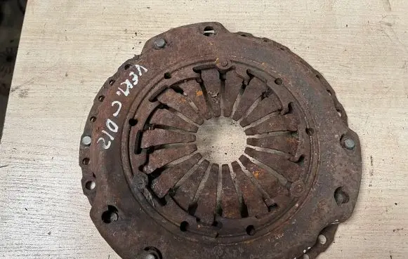Opel Vectra C Pressure plate 