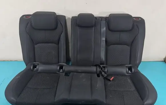 Land Rover Evoque I Second row seats IMPRK1553115