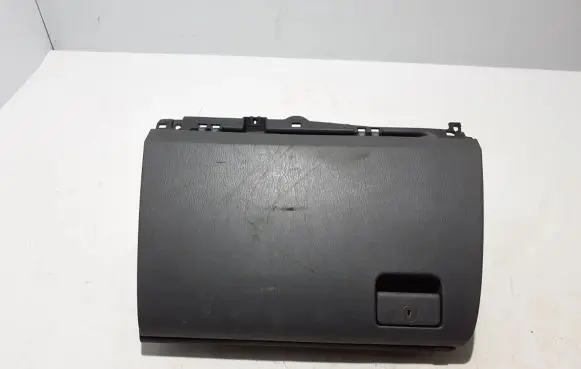 Toyota Land Cruiser (J120) Glove box 5543360070