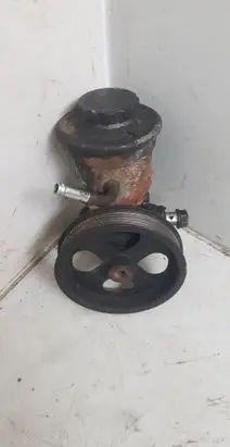 Toyota Avensis T250 Power steering pump