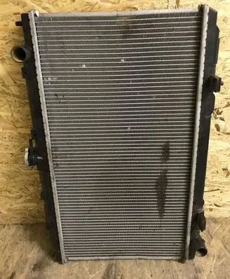 Nissan Primera Coolant radiator