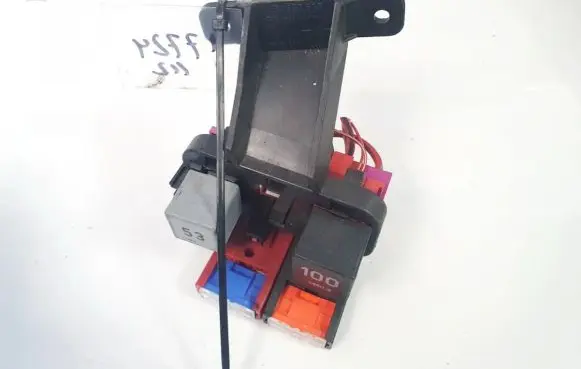Skoda Superb B5 (3U) Fuse box set 4b1937503