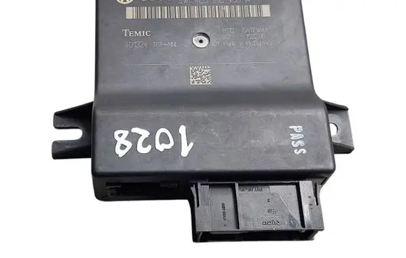 Audi A6 Allroad C6 Gateway control module 4L0907468B 4L0910468A