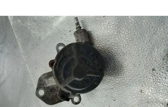 Peugeot 206 CC Vacuum pump