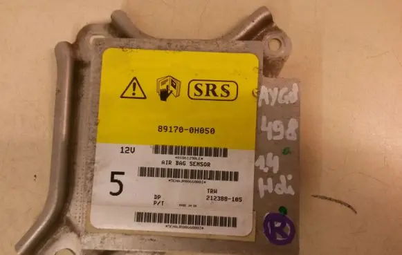 Toyota Aygo AB10 Airbag control unit/module 891700H050 212388105