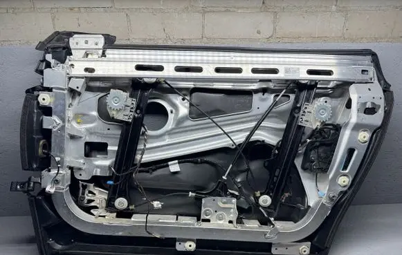 BMW i3 Front door 2574051