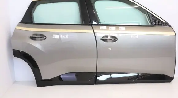 BMW XM Front door 6758492345