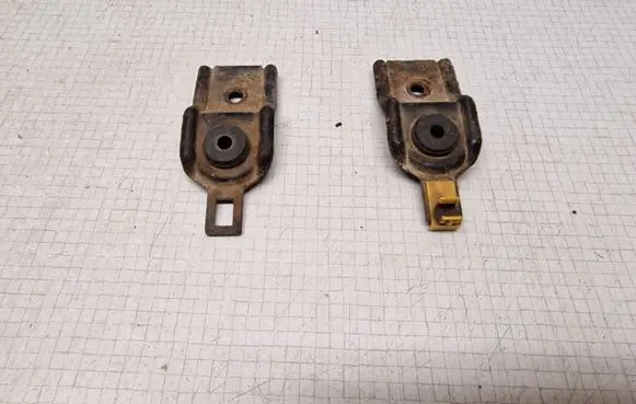 Subaru Legacy Radiator mount bracket