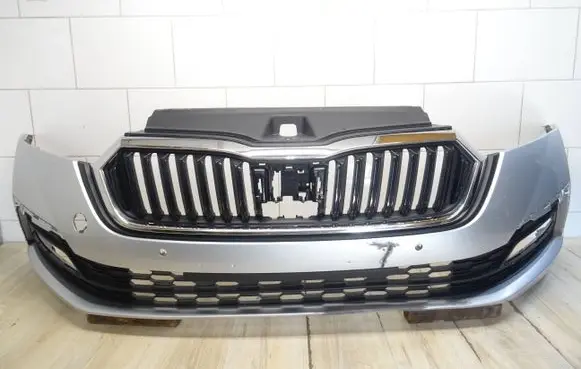 Skoda Octavia Mk4 Front bumper 5E3807221