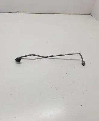 Toyota RAV 4 (XA30) Fuel injector supply line/pipe 