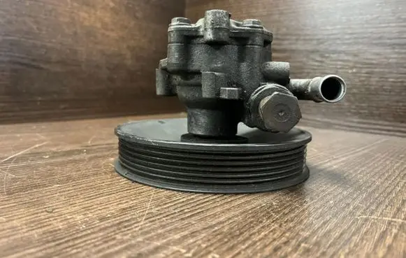 Volkswagen Crafter Power steering pump 2E0422155A HVW9064660101