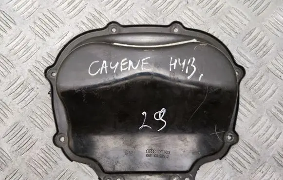 Porsche Cayenne (92A) Timing chain cover 06E109285J