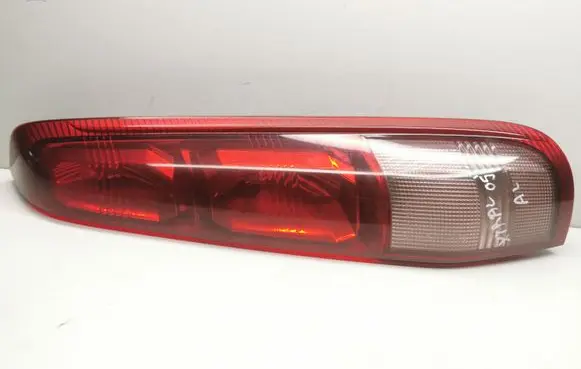 Nissan X-Trail T30 Rear/tail lights B46R