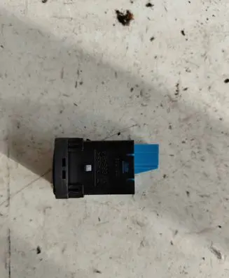 Nissan Leaf I (ZE0) Other switches/knobs/shifts 3NA0A 70102A 083494