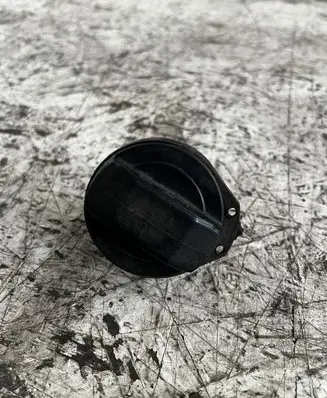 Mitsubishi Colt Fuel tank filler cap 