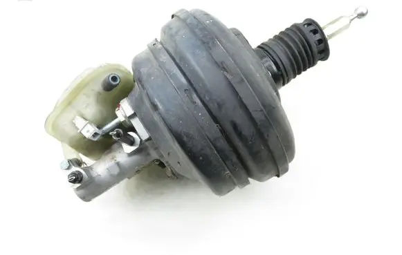 Volkswagen PASSAT B5 Brake booster 4B3612105A