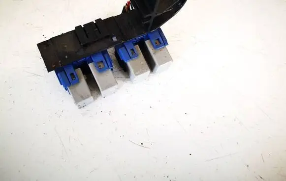Subaru Legacy Fuse box set ch100350b