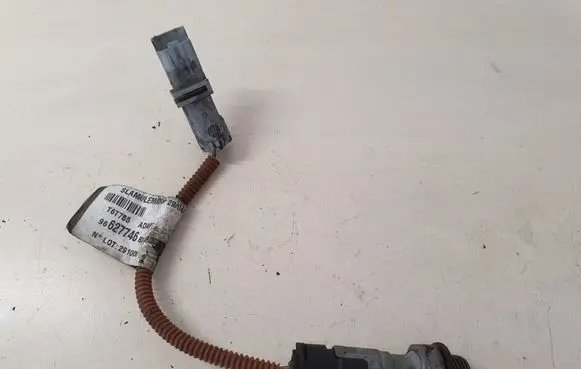 Peugeot 308 Oil pressure sensor 9662774680 9631846480