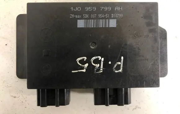 Volkswagen PASSAT B5 Comfort/convenience module 1C0959799AH