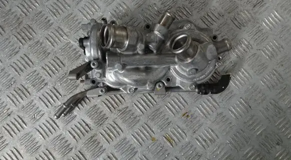 Volkswagen Taigo Water pump 05E121111AB