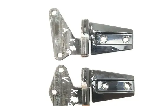 Rear door hinge set