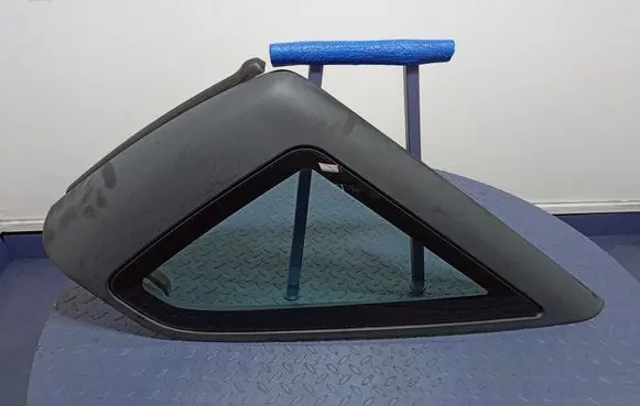 Land Rover Freelander Rear side window 