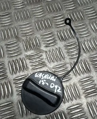Nissan Qashqai Fuel tank filler cap 