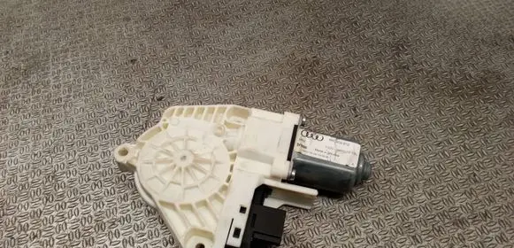 Skoda Roomster (5J) Front door window regulator motor 8K0959812