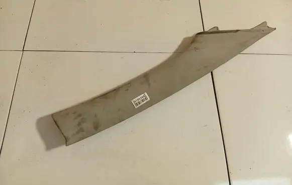 Toyota Avensis T250 (C) pillar trim 6221105020