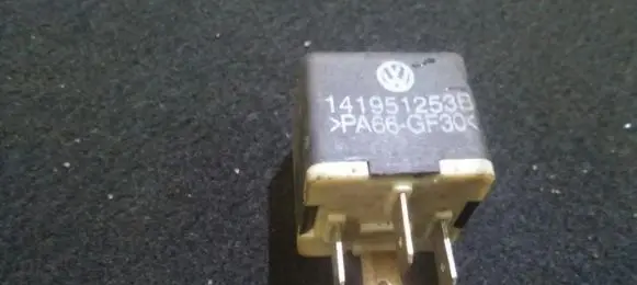 Seat Toledo II (1M) Other relay 141951253b
