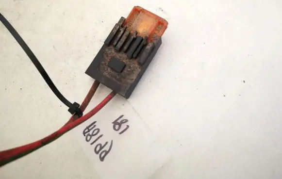 BMW 5 E39 Fuse 4635023