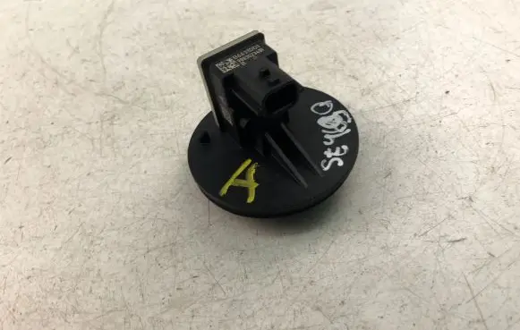 Renault Megane III Airbag deployment crash/impact sensor 988302341R