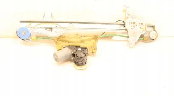 Toyota Corolla E210 E21 Rear window lifting mechanism without motor