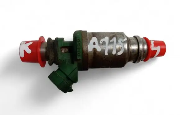Toyota RAV 4 (XA10) Fuel injector 2325074100