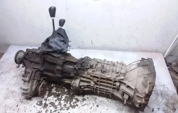 Ford Ranger Manual 5 speed gearbox 7TJ0305589 S5A2