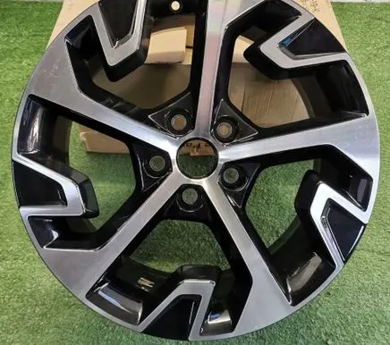 KIA Sportage R18 alloy rim 52910R2220DANEK 52910R2220
