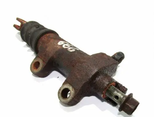 Hyundai Matrix Clutch master cylinder