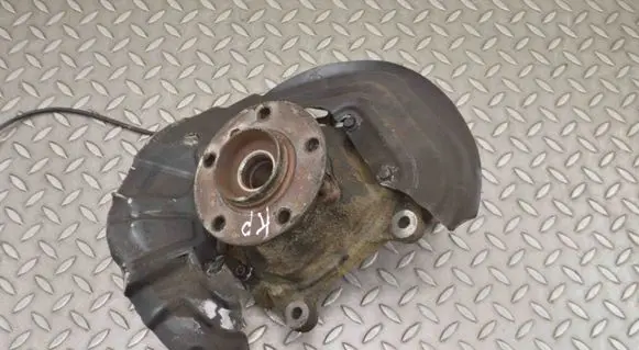 BMW X3 F25 Front wheel hub