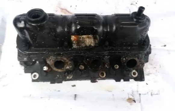 Chrysler Voyager Engine head 