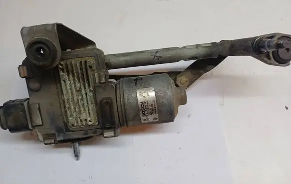 Volkswagen Touran I Front wiper linkage and motor 1T0955120 1T0955024B 0390241718