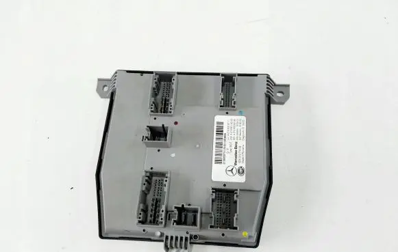 Mercedes-Benz E W213 Comfort/convenience module A2139003711
