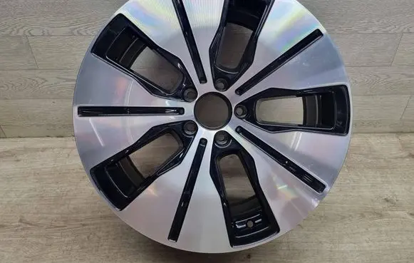 Mercedes-Benz EQC R19 alloy rim A2934010100