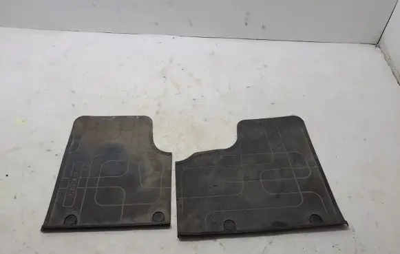 Renault Trafic III (X82) Car floor mat set 8201409823