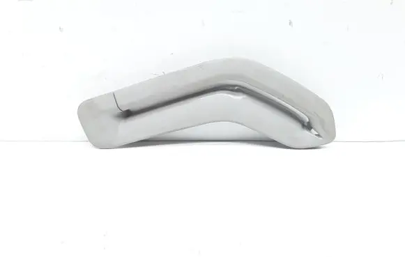Volvo XC90 Seat belt trim 1882