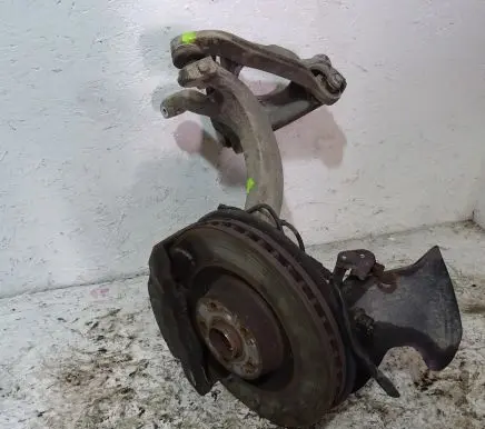 Volkswagen Phaeton Front wheel hub spindle knuckle