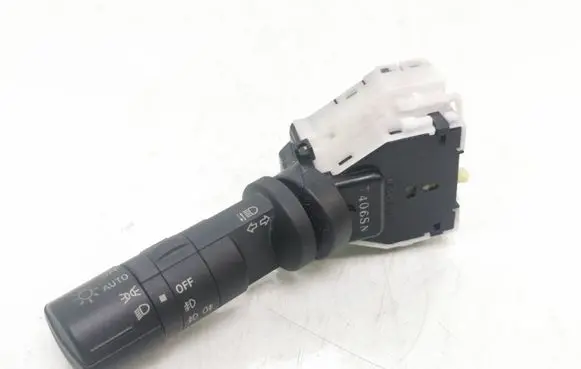 Nissan Qashqai Indicator stalk 14425