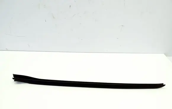 BMW i4 Windshield trim 7933087