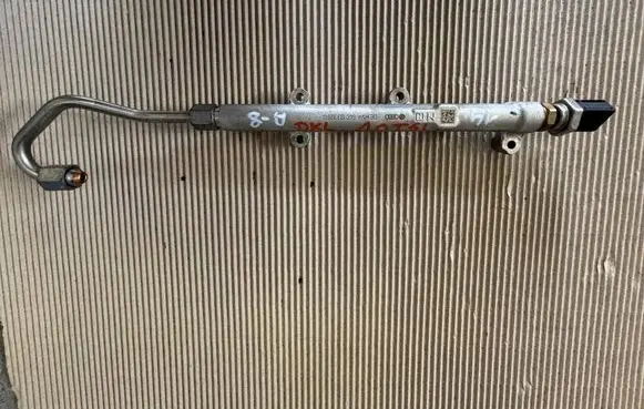 Audi A1 Fuel main line pipe 04C133320G 04C906054C